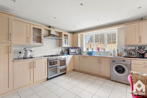 Photo 7- click for photo gallery